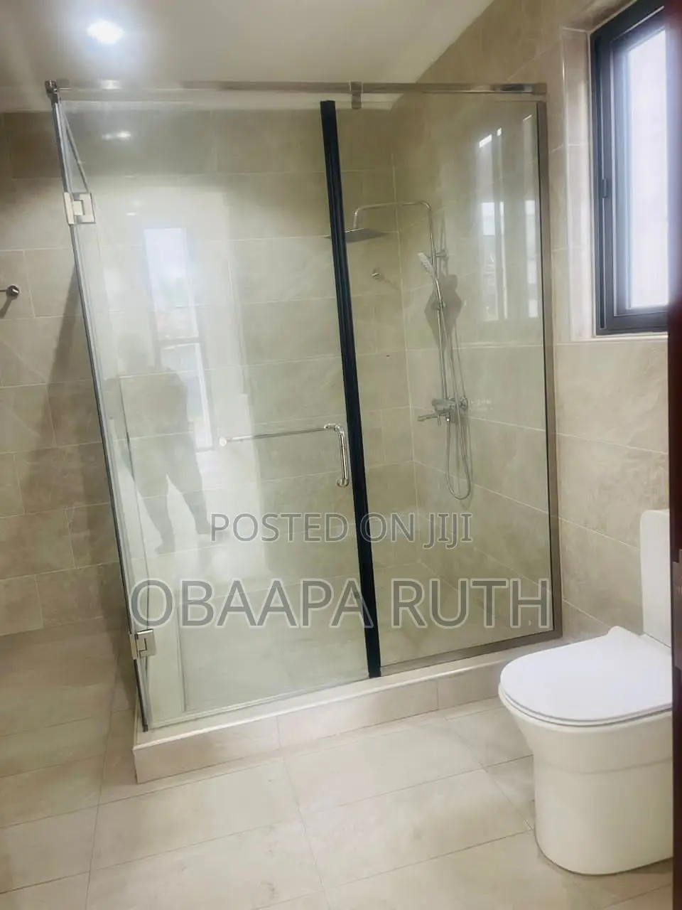 5bdrm Duplex in East Legon for rent