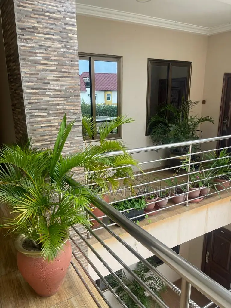 2bdrm Apartment in Tseaddo, Labadi for rent