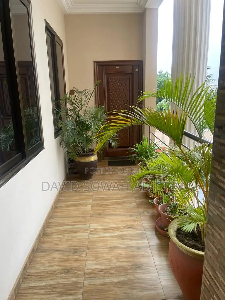 2bdrm Apartment in Tseaddo, Labadi for rent
