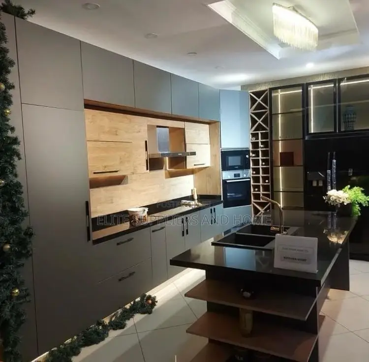 Modern Kitchen Cabinets