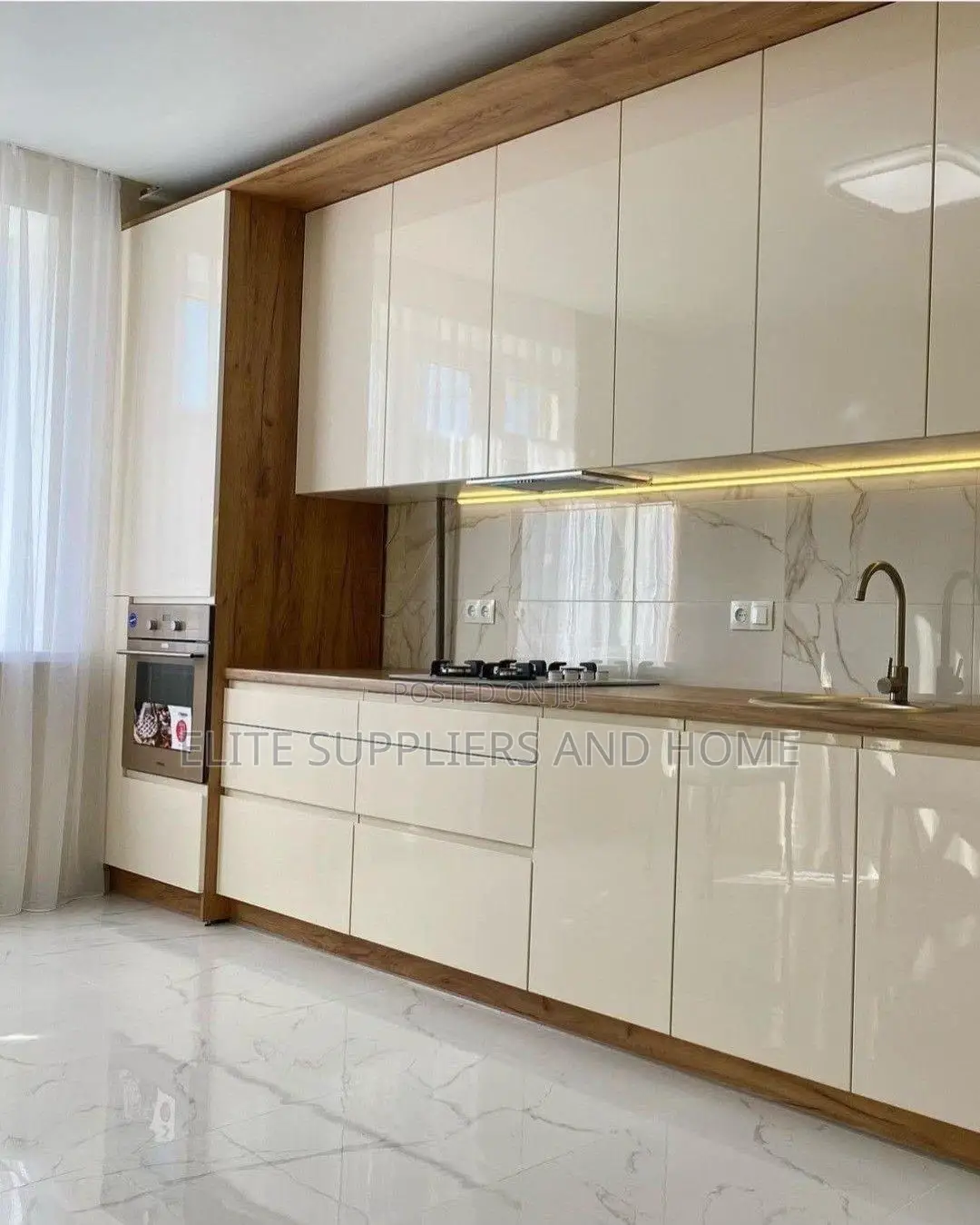 Modern Kitchen Cabinets