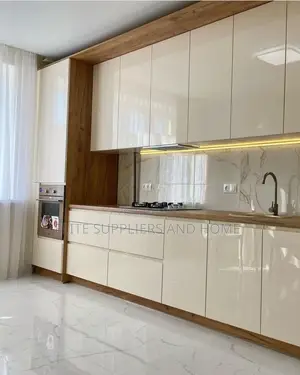 Modern Kitchen Cabinets