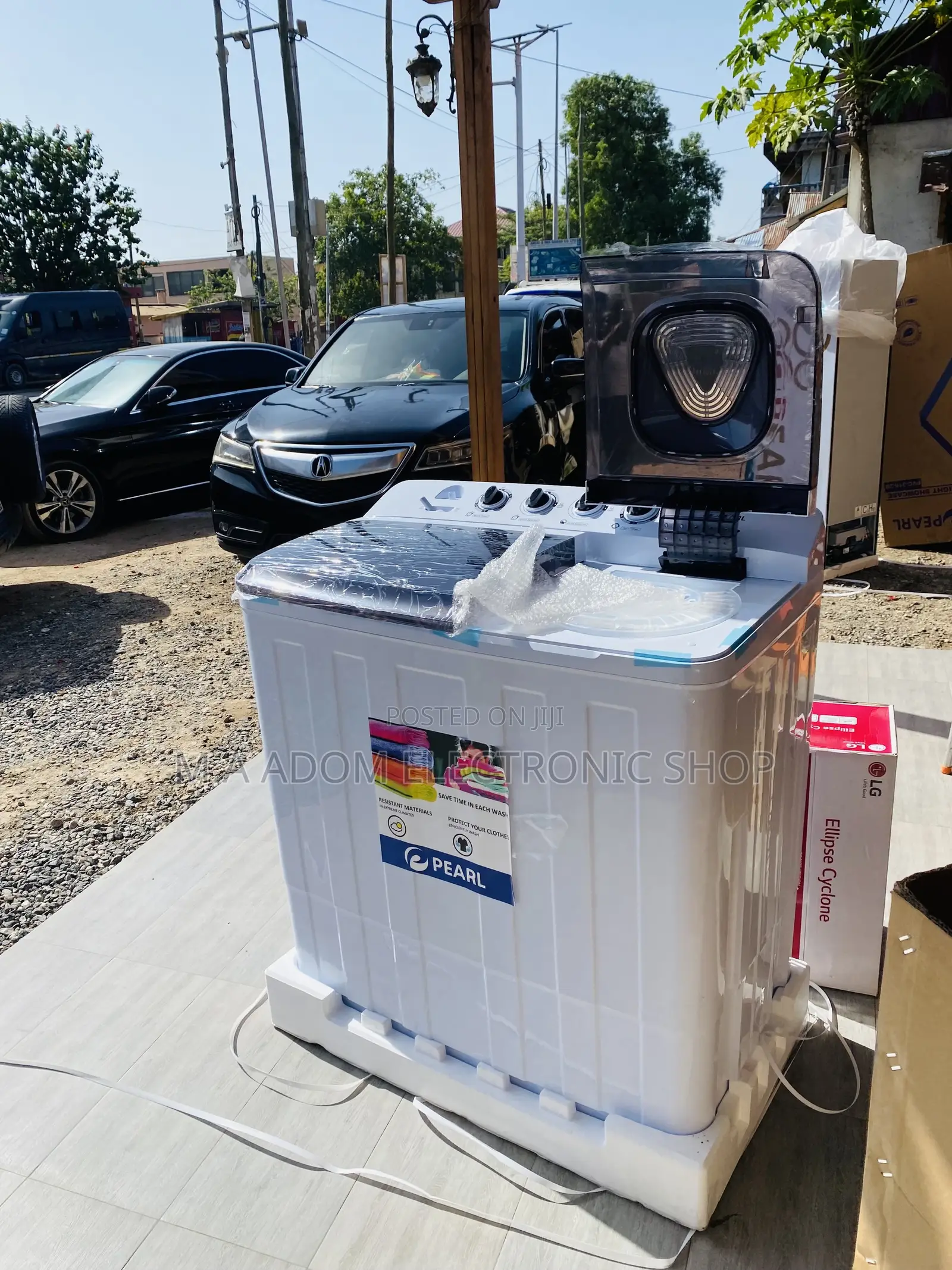 Adorable Pearl Semi-Automatic 18kg Washing Machine.