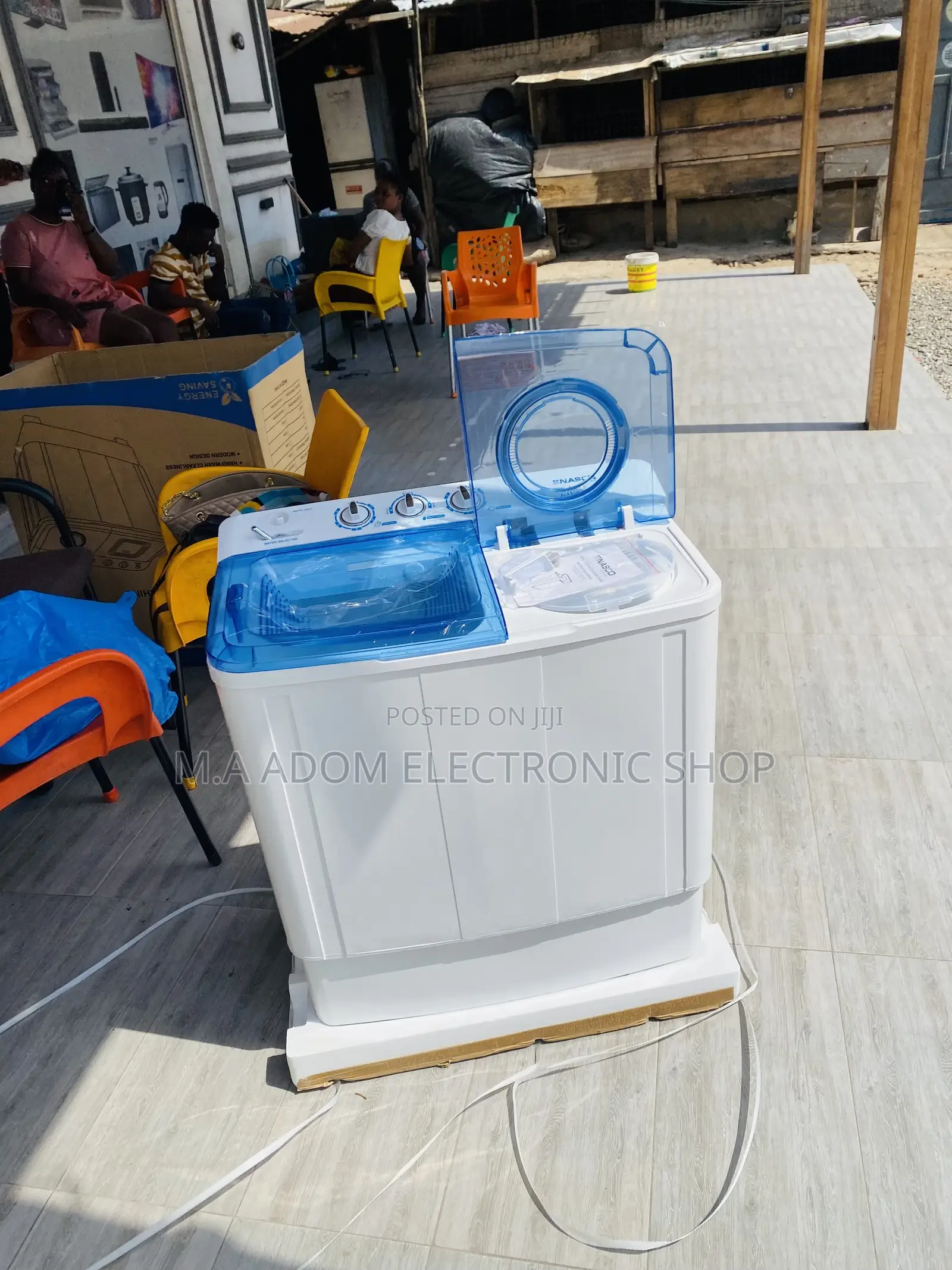 Semi-Automatic 8kg Nasco Top Load Washing Machine.