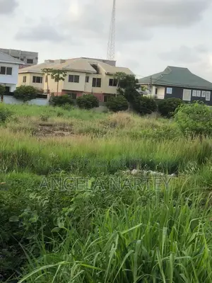 Land for Sale at Sakumono Estates