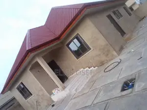 3bdrm House in Sapeiman Opah, Accra Metropolitan for sale
