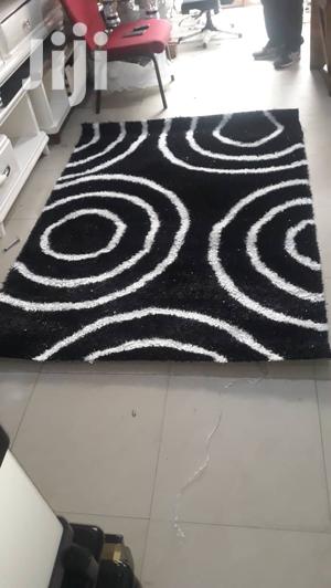 Center Carpets