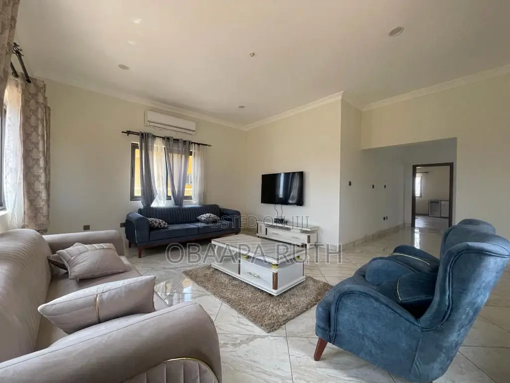 Furnished 4bdrm Duplex in East Legon for rent