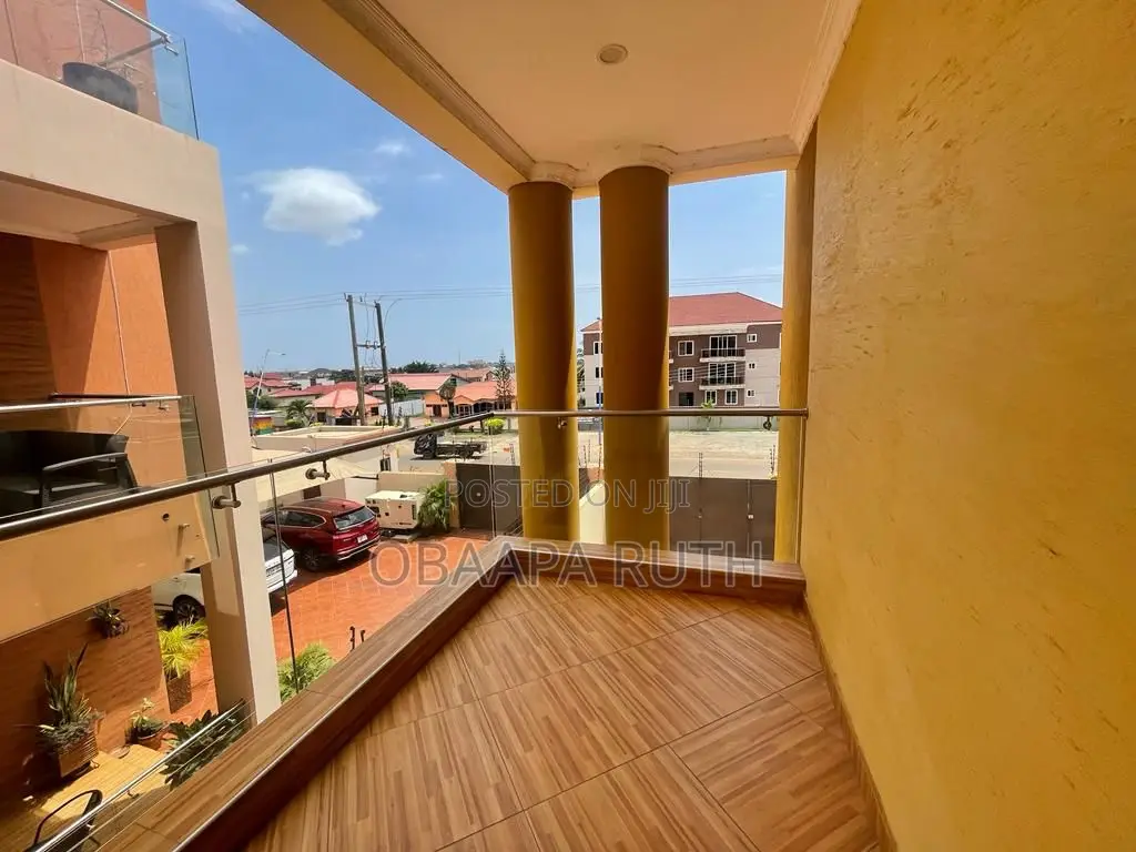 Furnished 4bdrm Duplex in East Legon for rent