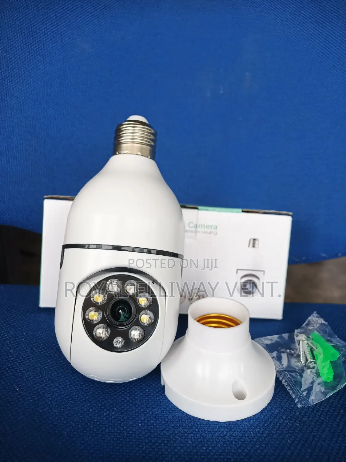 Wireless PTZ Bulb Camera