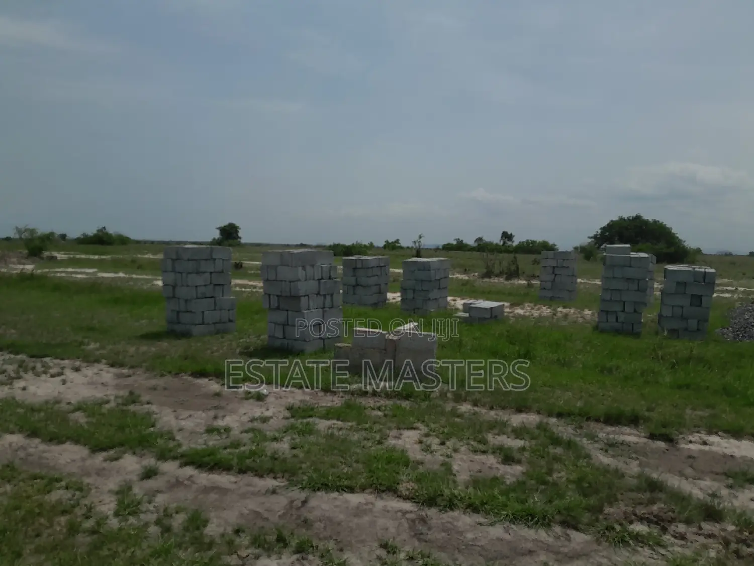 Available Gated Plots of Lands Up for Sale.