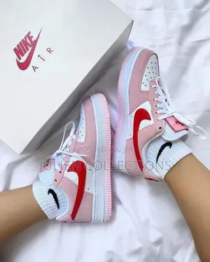 Nike Air Force Valentine