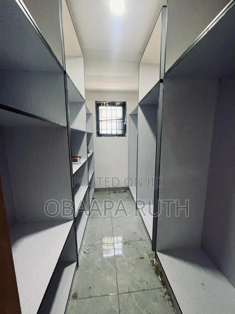 3bdrm House in Lakeside for sale