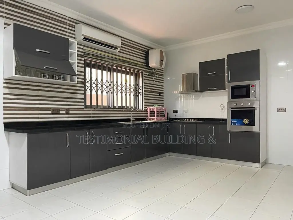 5bdrm House in Testimonial Building, East Legon for sale