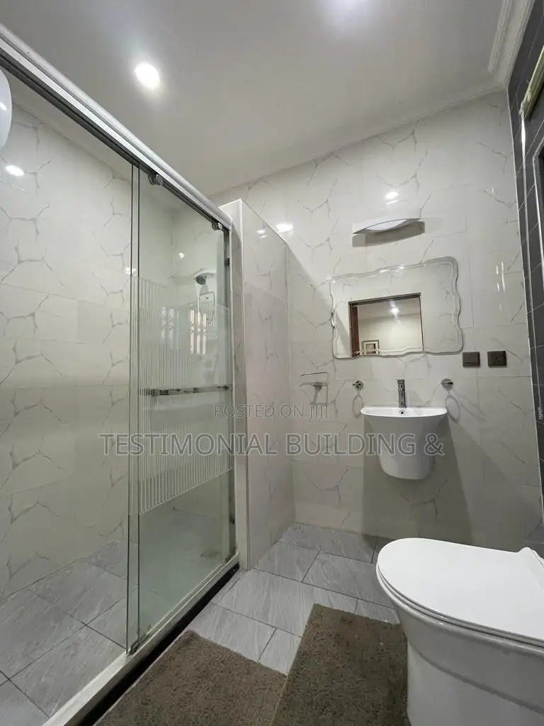 5bdrm House in Testimonial Building, East Legon for sale