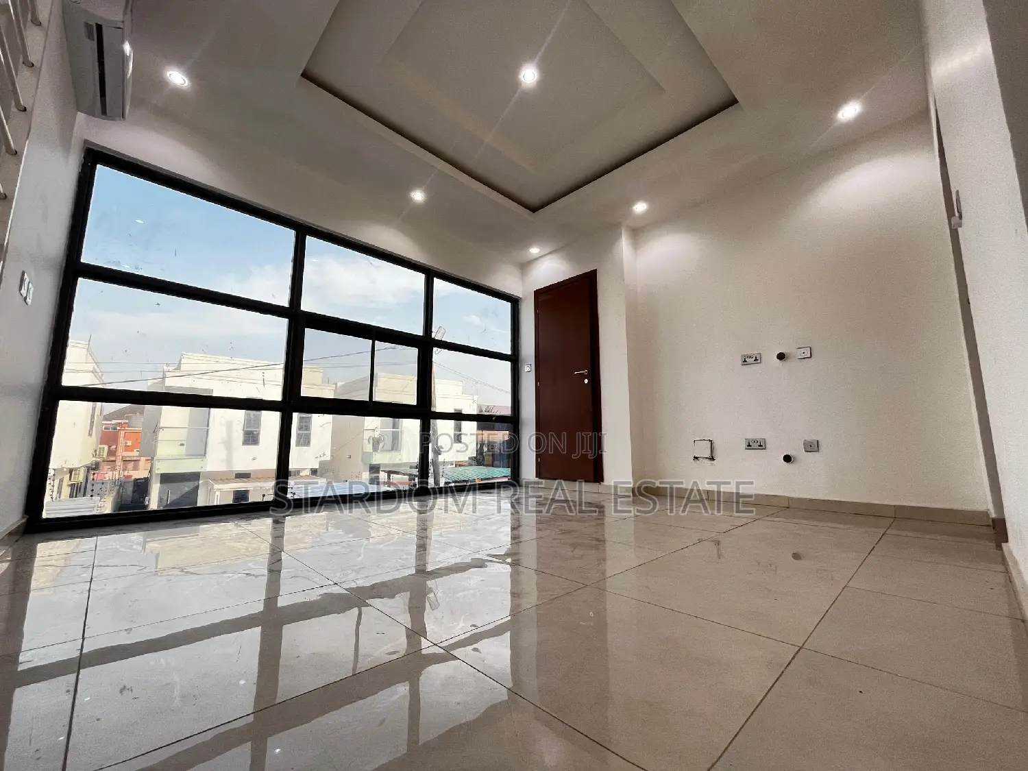 3bdrm Duplex in Adjiriganor for rent