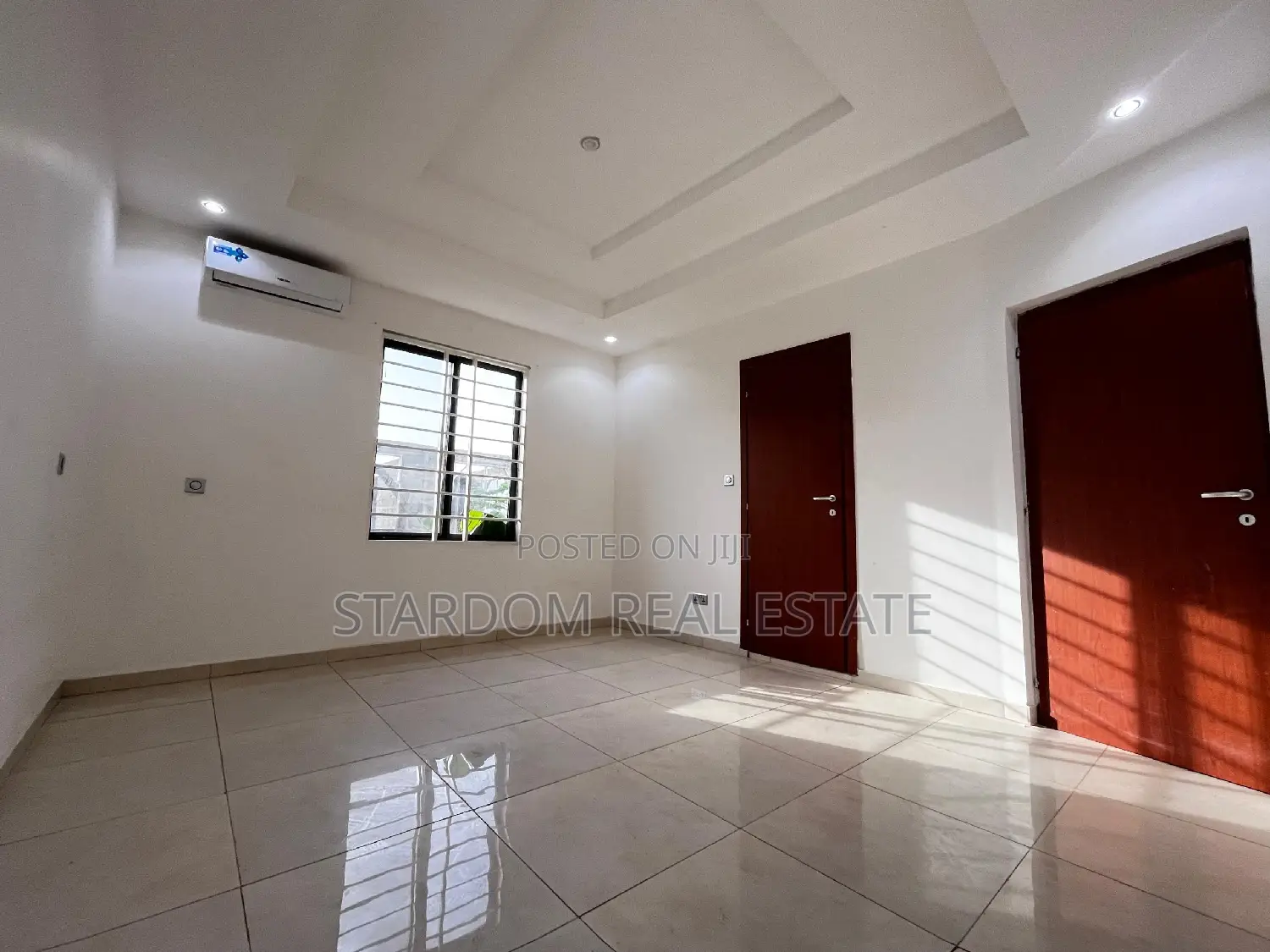 3bdrm Duplex in Adjiriganor for rent