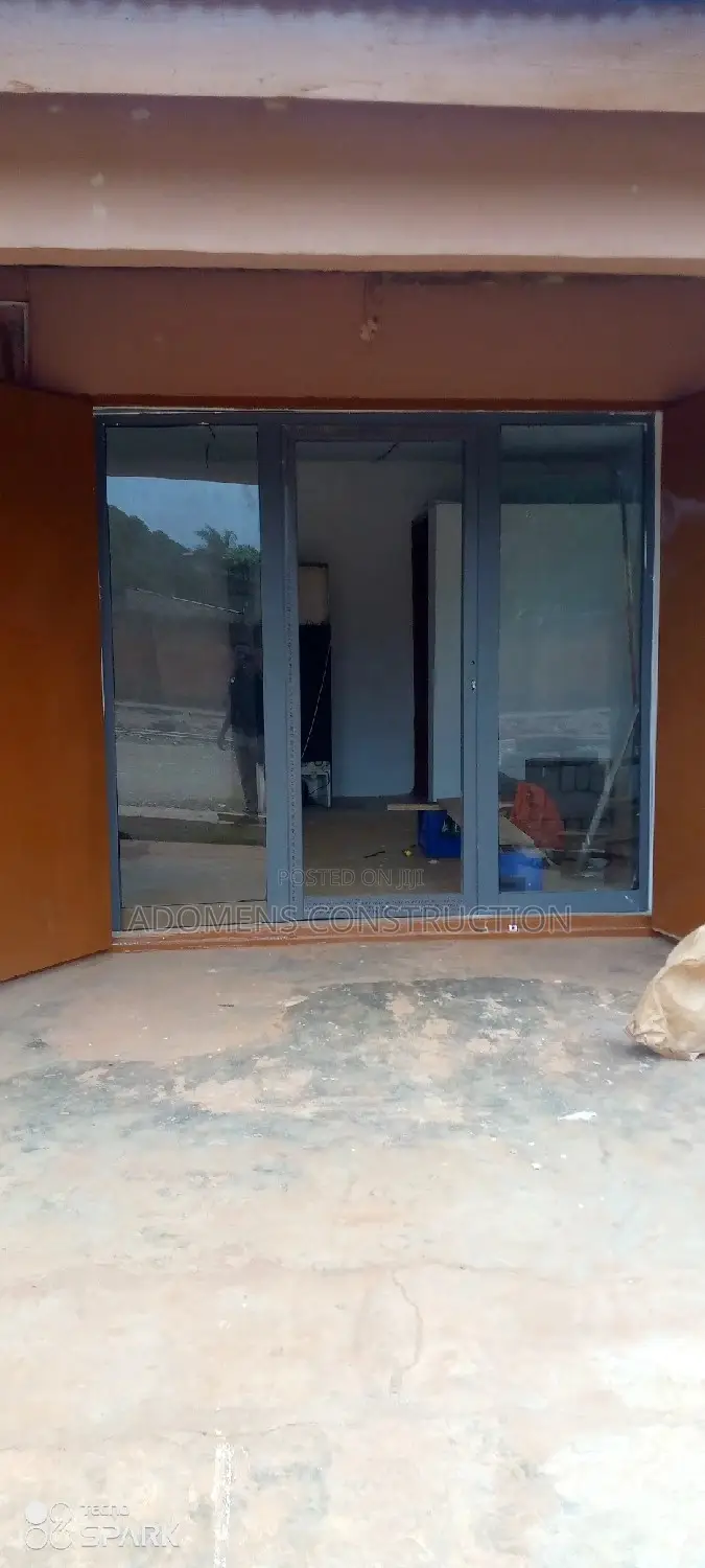 Glass Door's Windows Professional