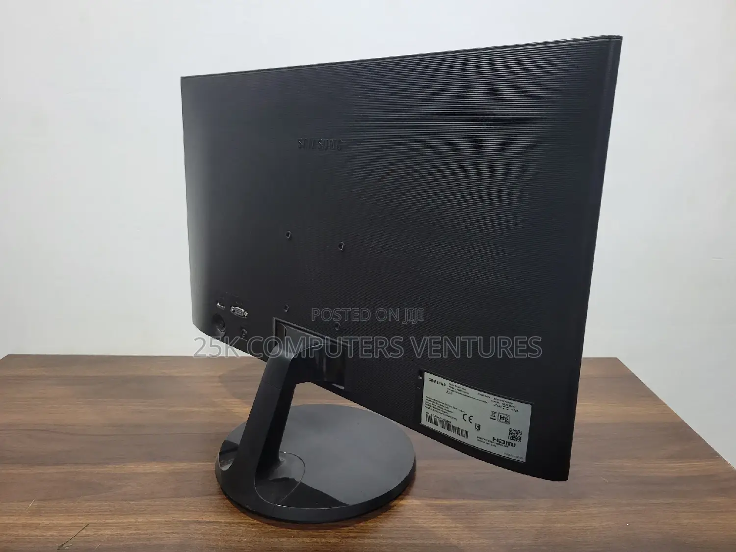 Samsung S22f350fhu 22′′ Full Hd Led Monitor 1920×1080 5 Ms Hdmi Vga
