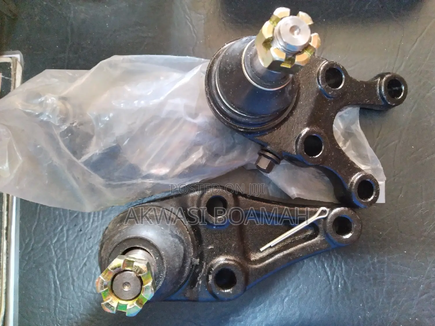 Mitsubishi Pajero, Montero Lower Ball Joint