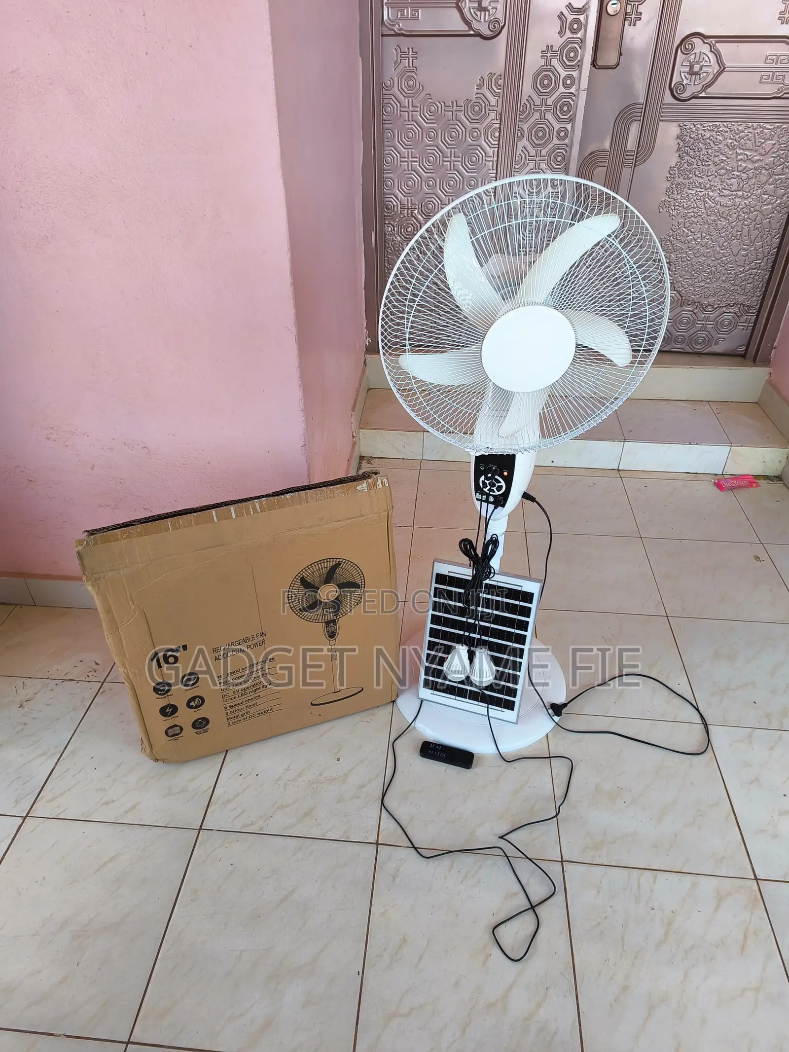 Solar Fan With Remote Control - 16 Inches