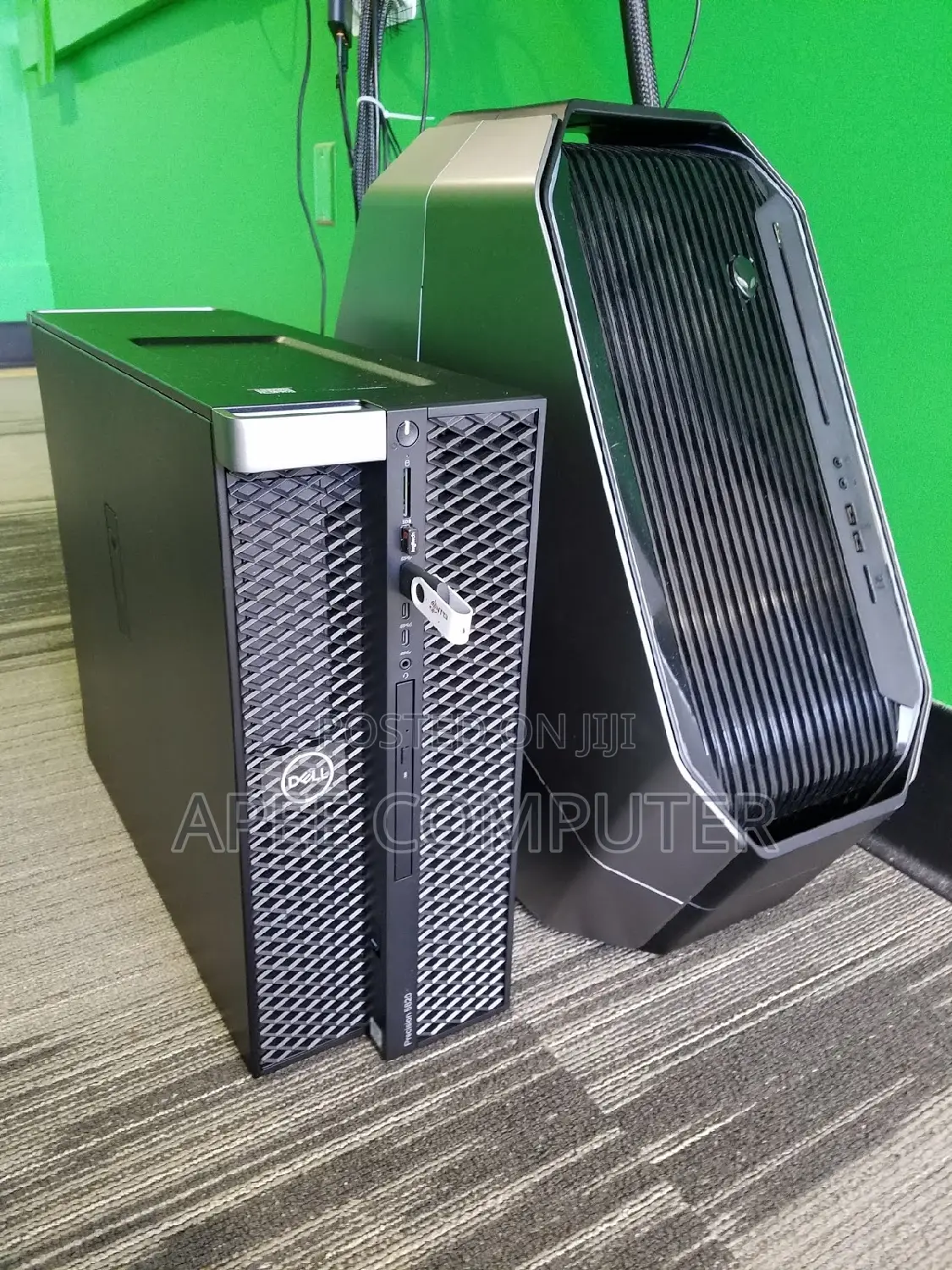 Desktop Computer Dell Precision 5820 32GB Intel Xeon HDD+SSD 1.5T