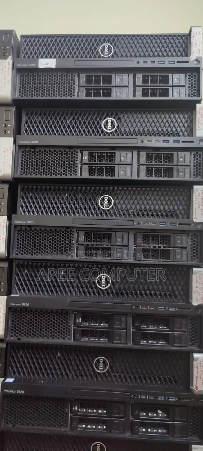 Desktop Computer Dell Precision 5820 32GB Intel Xeon HDD+SSD 1.5T