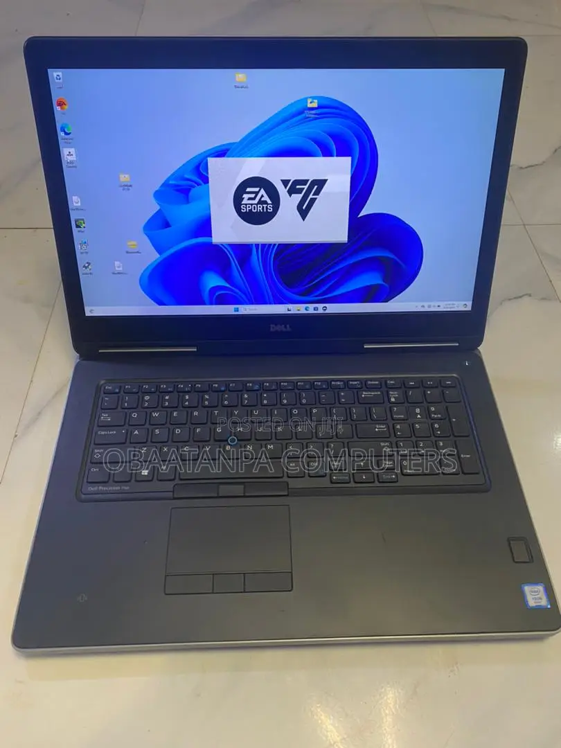 Laptop Dell Precision 7710 16GB Intel Xeon HDD+SSD 256GB