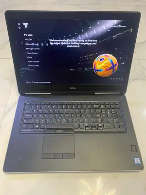 Laptop Dell Precision 7710 16GB Intel Xeon HDD+SSD 256GB