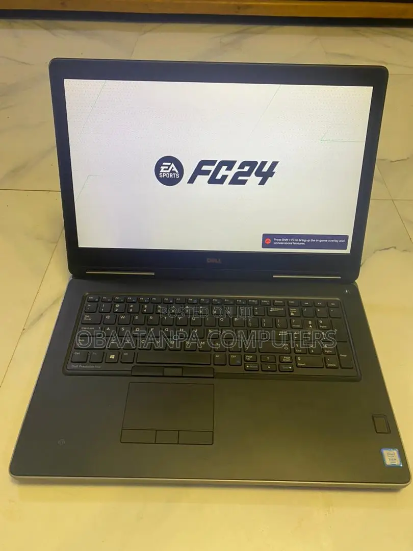 Laptop Dell Precision 7710 16GB Intel Xeon HDD+SSD 256GB