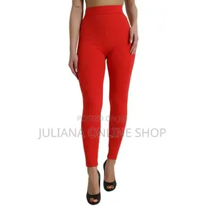 Photo - Skinny Pants