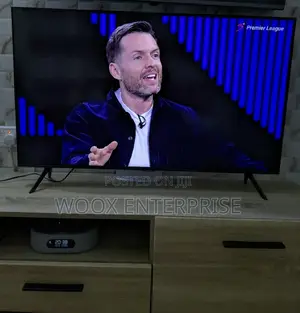 Photo - Samsung 43" Qled Smart Tv
