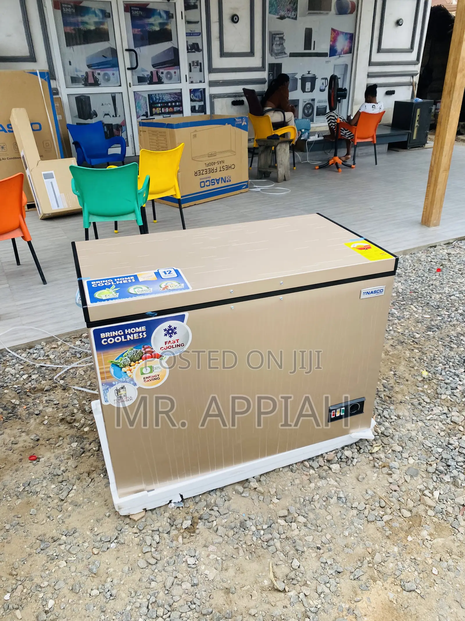 Buy Affordable Nasco Nas 350 Single Door Chest Freezer.