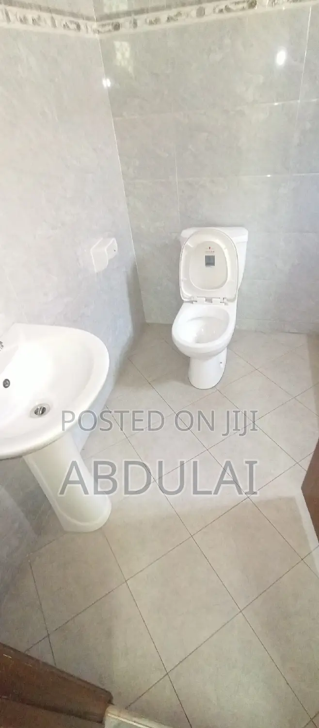 2bdrm Apartment in Abdulai Property  ,, Pillar 2 for rent