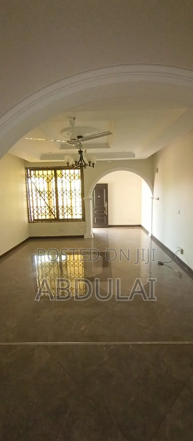 2bdrm Apartment in Abdulai Property  ,, Pillar 2 for rent