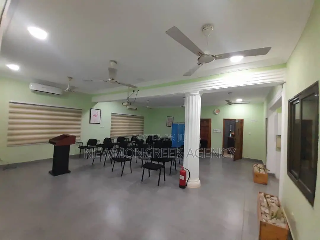 Furnished 4bdrm Bungalow in Spintex,Shell Board, Accra Metropolitan