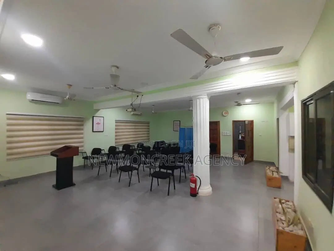 Furnished 4bdrm Bungalow in Spintex,Shell Board, Accra Metropolitan