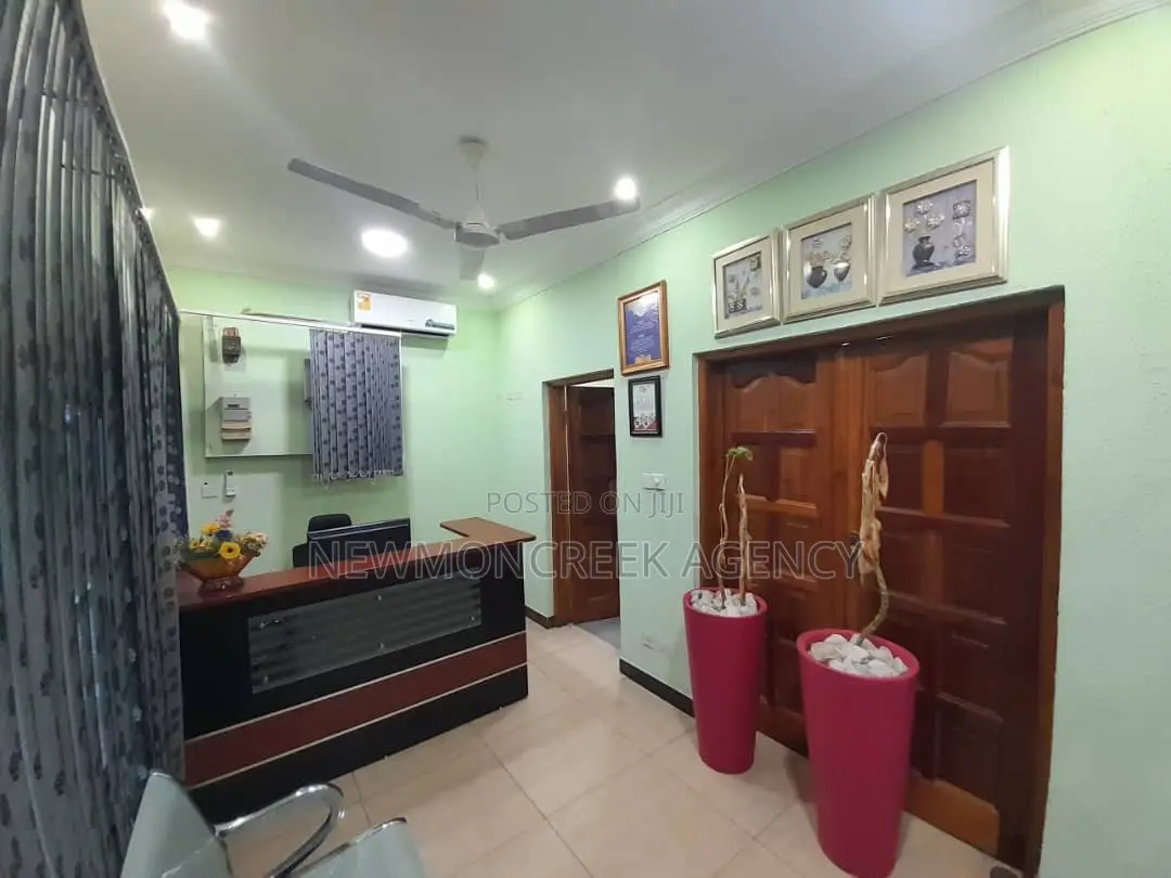 Furnished 4bdrm Bungalow in Spintex,Shell Board, Accra Metropolitan