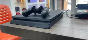 Ps4 Slim With One Controller