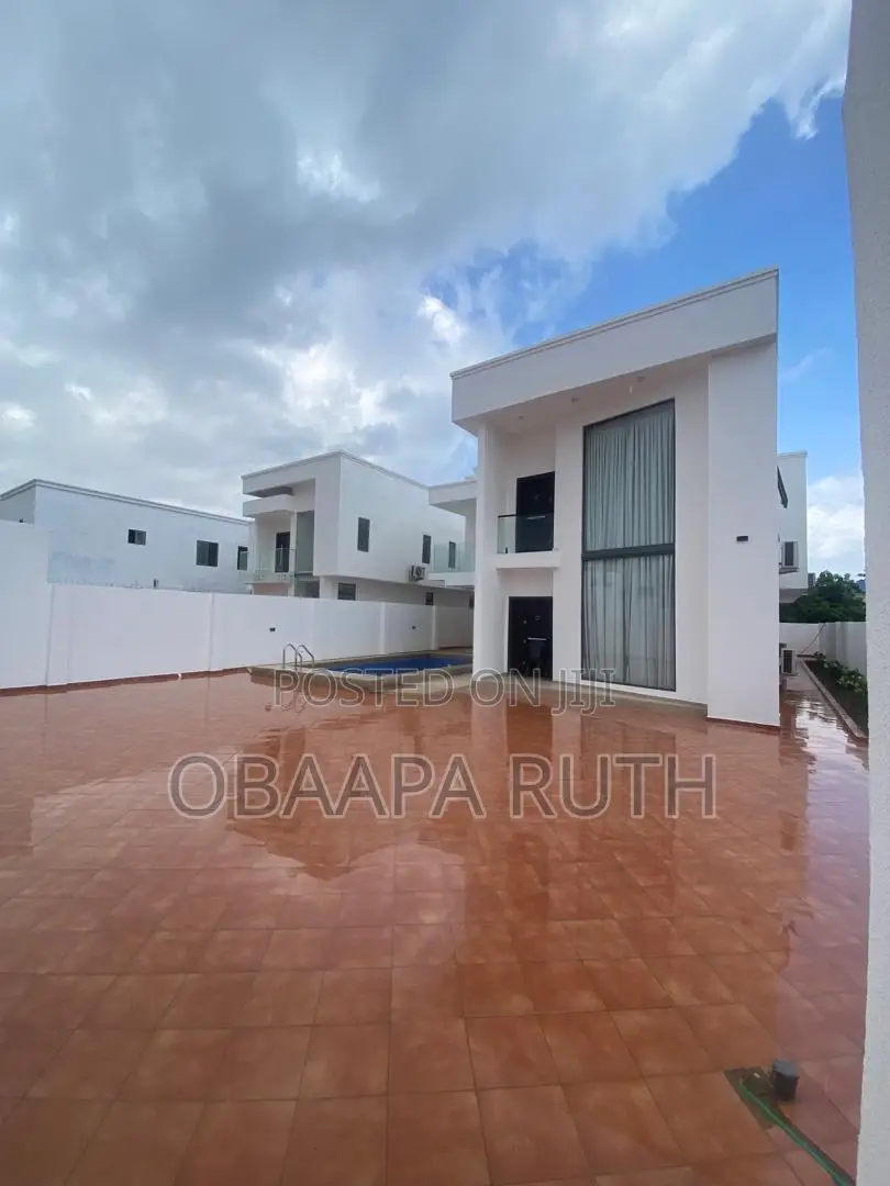 4bedroom House for Rent at East Legon Adjiriganor