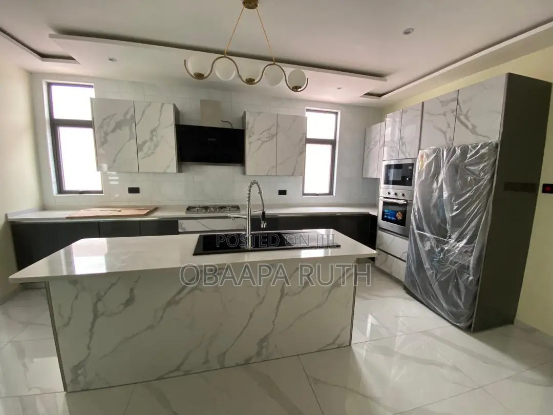 4bedroom House for Rent at East Legon Adjiriganor