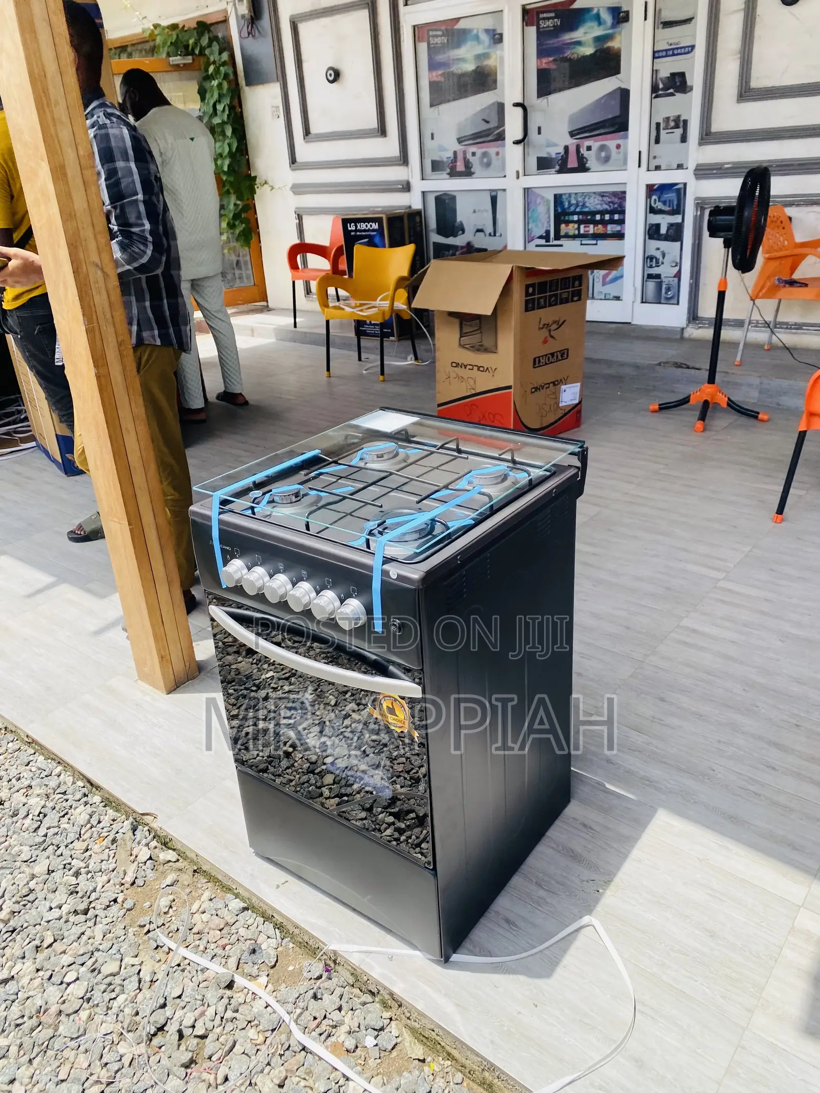 Long Lasting Volcano 50x50 Gas Oven 4 Burner(Black).