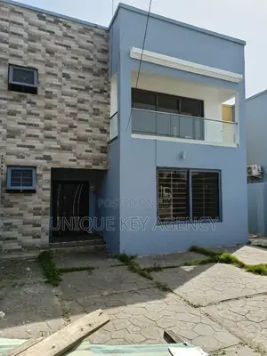 4bdrm Apartment in Unique Key Agency, Tseaddo for rent