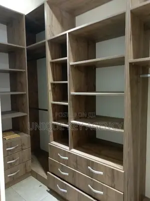 4bdrm Apartment in Unique Key Agency, Tseaddo for rent