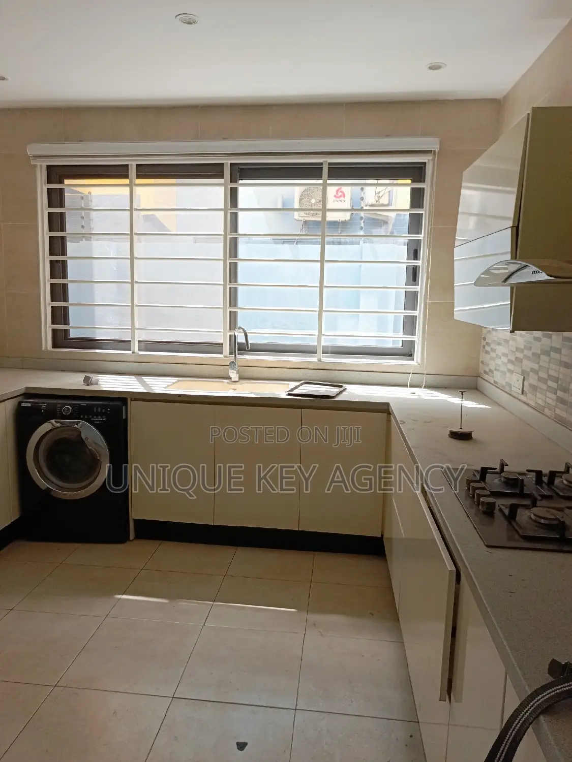 4bdrm Apartment in Unique Key Agency, Tseaddo for rent