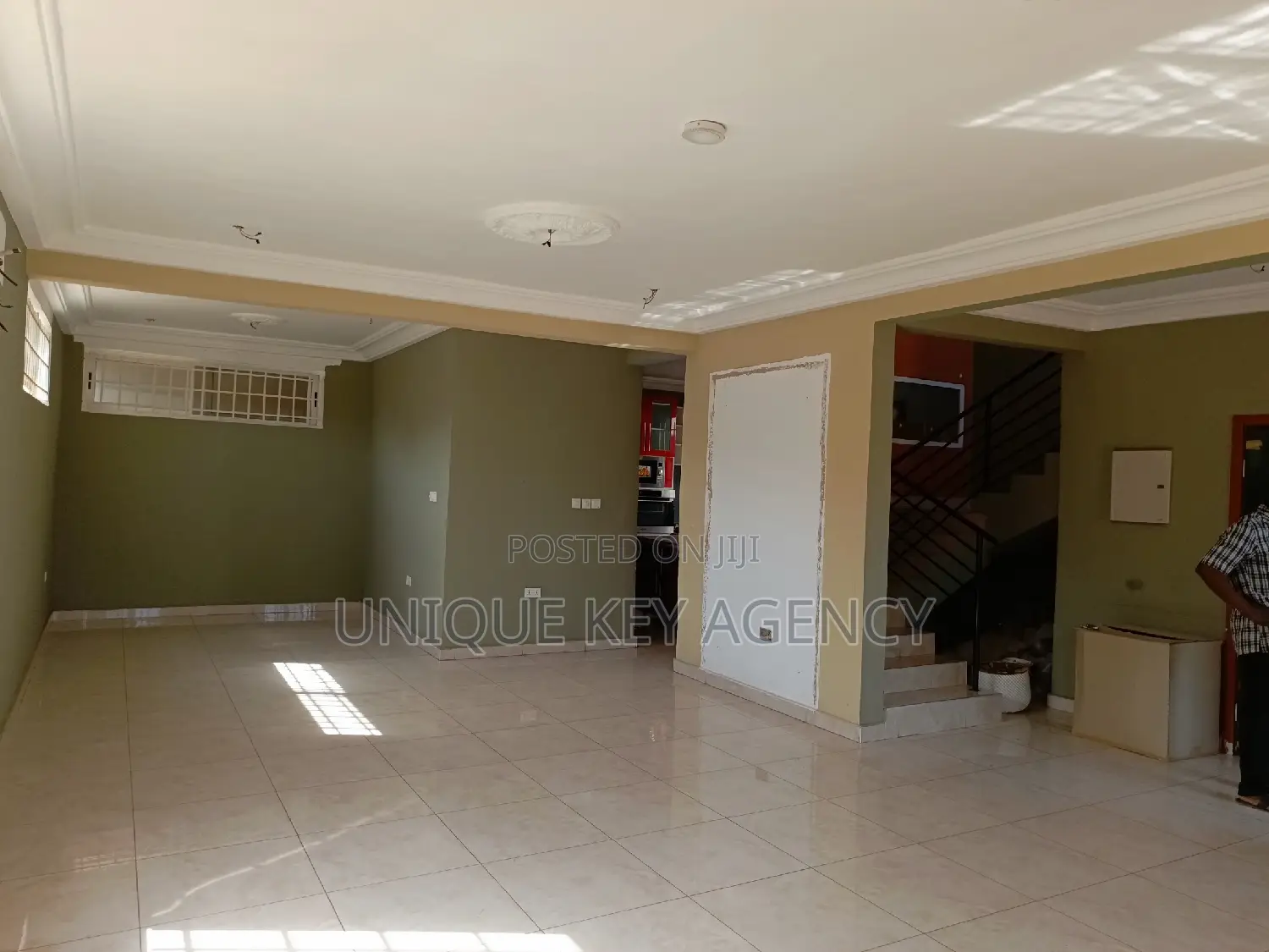 4bdrm House in Unique Key Agency, Airport Residential Area for rent