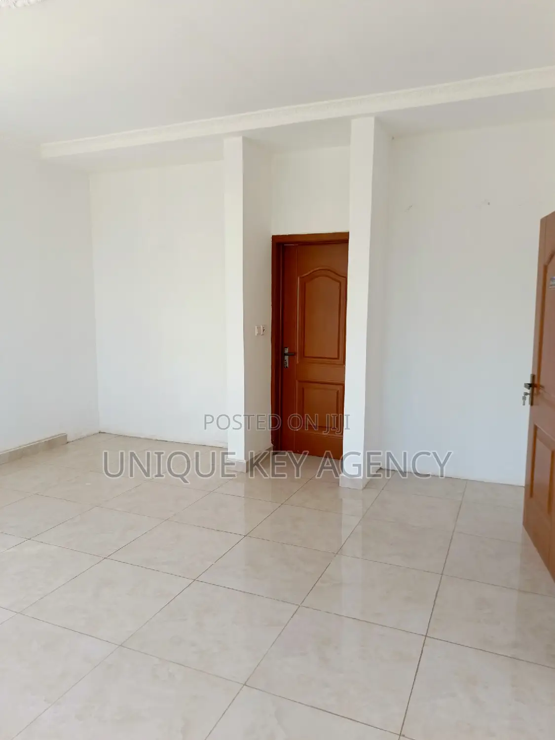 4bdrm House in Unique Key Agency, Airport Residential Area for rent