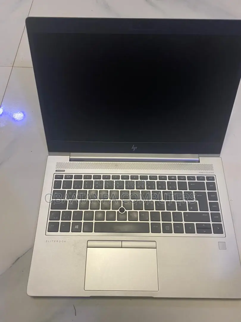 Laptop HP EliteBook 745 G5 8GB AMD Ryzen 7 SSD 256GB