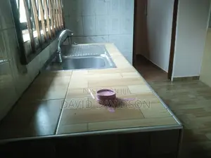 3bdrm Mansion in Executive 3 Bedroom, Tema Metropolitan for rent