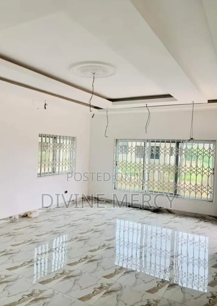 3bdrm Bungalow in Kasoa, Awutu Senya East Municipal for sale